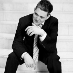 Michael Buble - www.music.pbtone.com