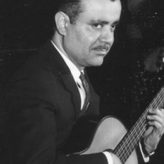 Roberto Lara