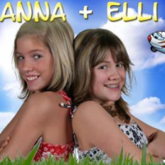 Anna + Elli