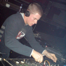 DJ Vic
