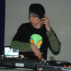 DJ Lunatic