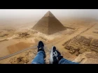 GUY CLIMBS GREAT PYRAMID IN 8 MINUTES - OUTRAGES WORLD - ORIGINAL HD FOOTAGE