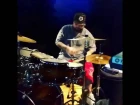 Limp Bizkit's John Otto doing a drum solo (Peru, 2016)