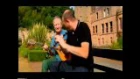 Dónal Lunny & Michael McGoldrick - A clip from the formation of Ciorras (Lorg Lunny - TG4)